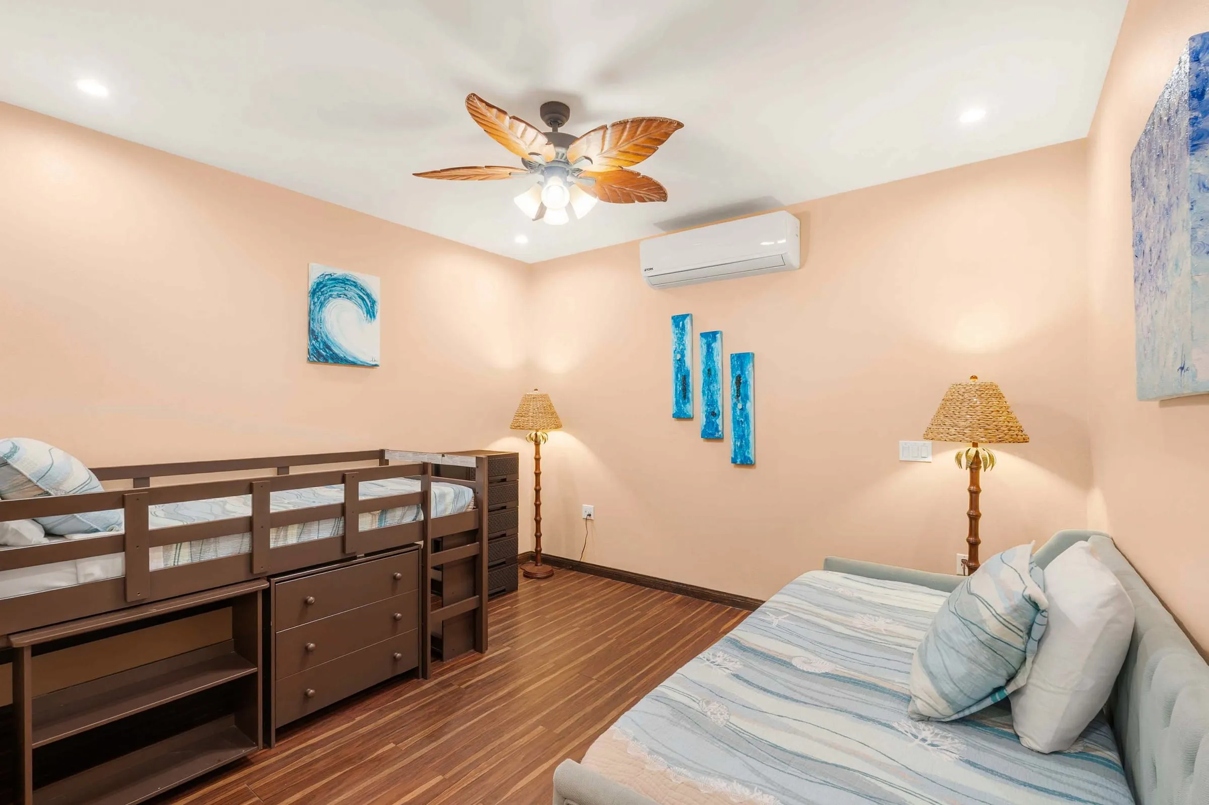 Bedroom Seven
