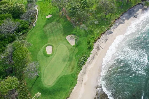 Golf at Hacienda Pinilla